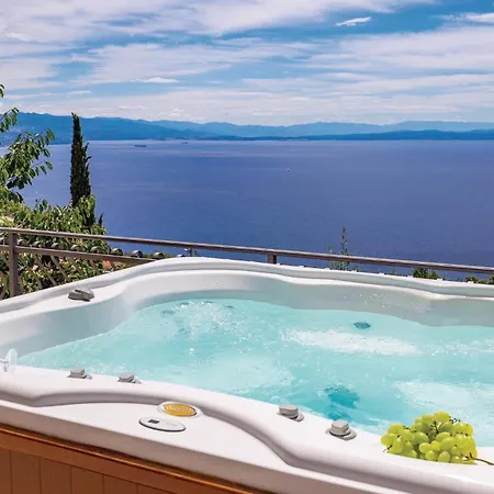 Amazing In With House Sea View Matulji